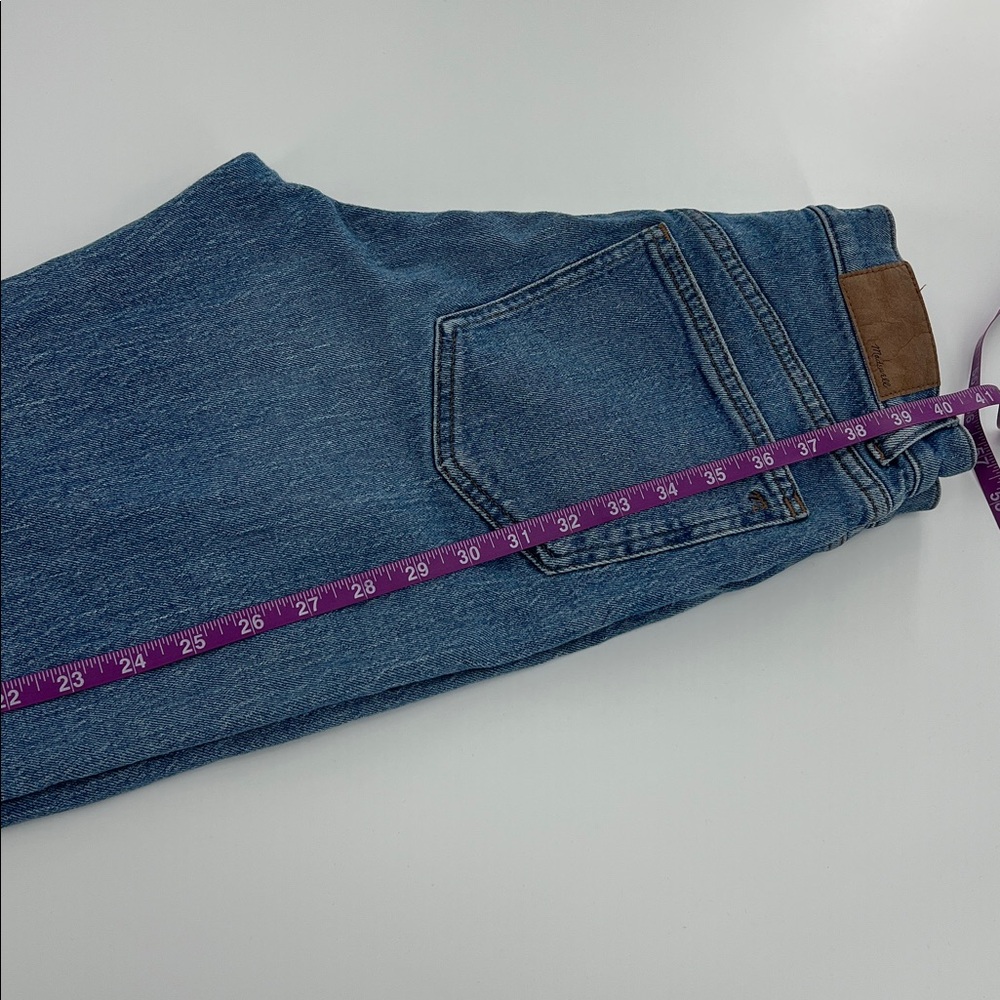 Madewell the‎ 90s straight High-Rise Jeans closet staple capsule wardrobe clean - Picture 7 of 10